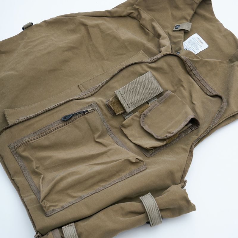 SHRINK NYLON CAMP VEST 2/KHAKIシュリンクナイロンキャンプベスト2