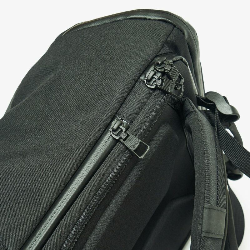 305d WATER PROOF CORDURA 305D ROUND ZIP BACKPACK/KHAKIウォータープルーフコーデュラ 305D ラ ...